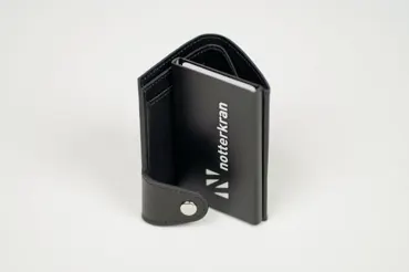Notterkran Card-holder